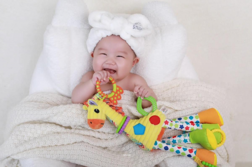 高唐怀孕早期肚子胀气